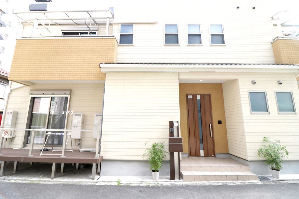 Sakura Japanese House Hotel Osaka Exterior photo